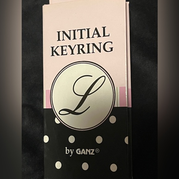 Ganz Initial Keychain - Picture 2 of 3